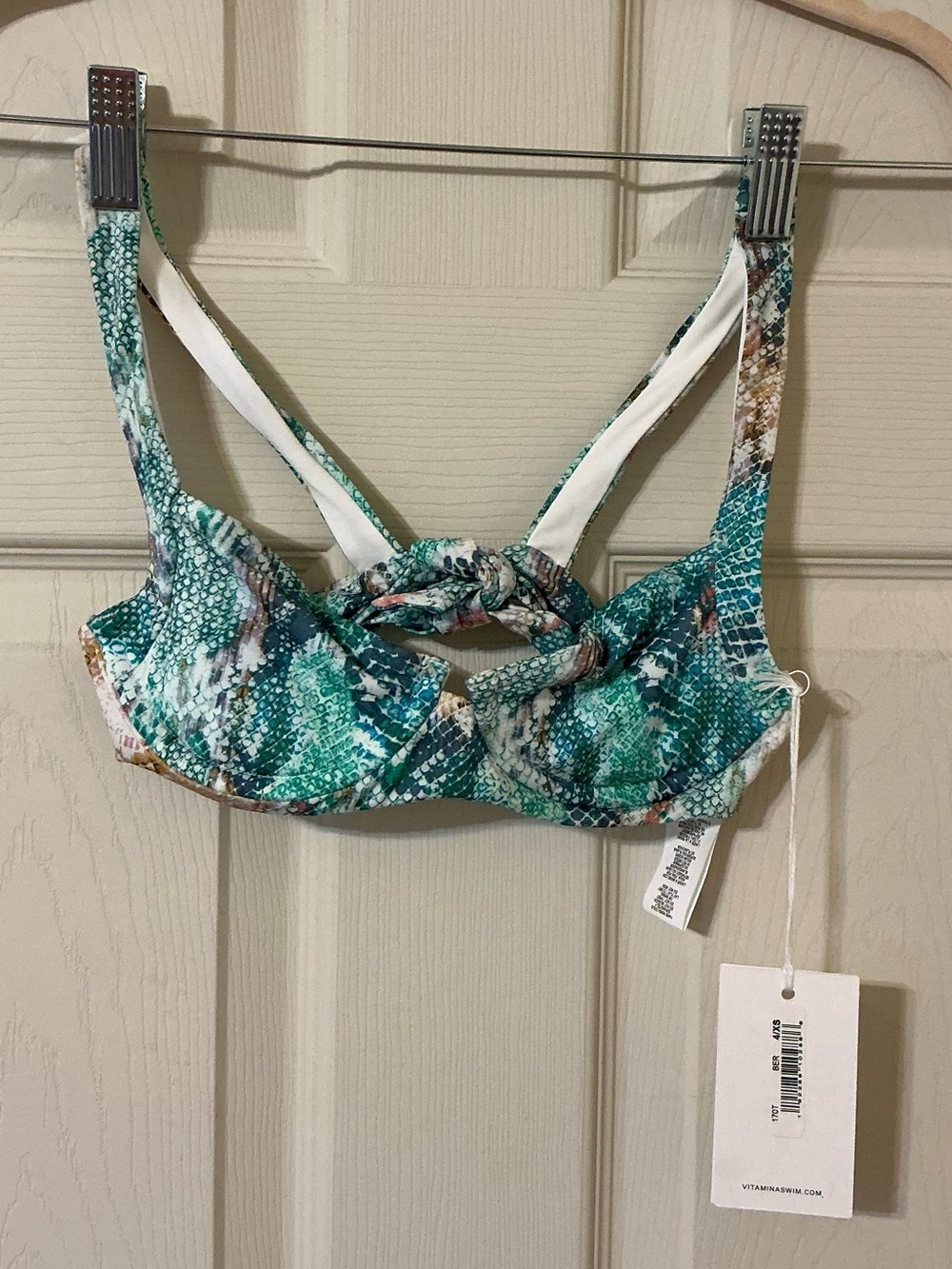 NWT Vitamin A Demi Bikini Top Size XS